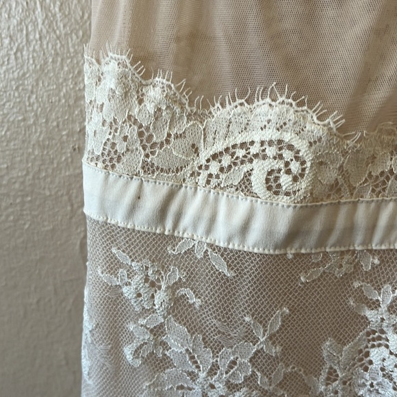 Autograph Cream Lace Slip Lingerie UK 32C / US 32B - Picture 6 of 16